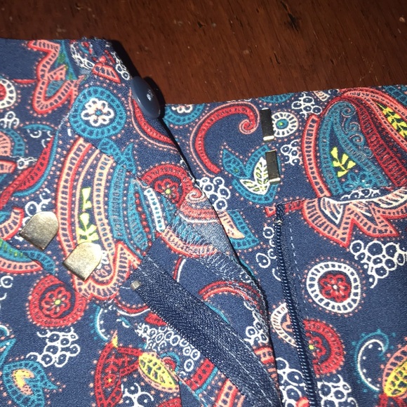 Loft paisley shorts - size 4 - Picture 3 of 5